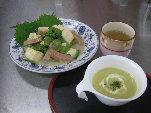 ナーベーラーンブシーと美瓜カレースープの画像