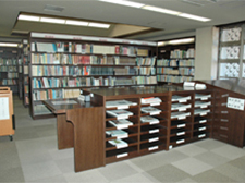 参考資料室の画像