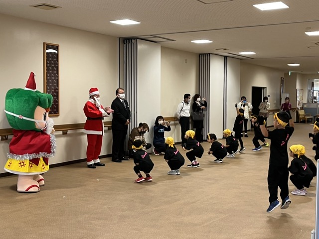 サプライズはえるんサンタクロースで登場の画像5
