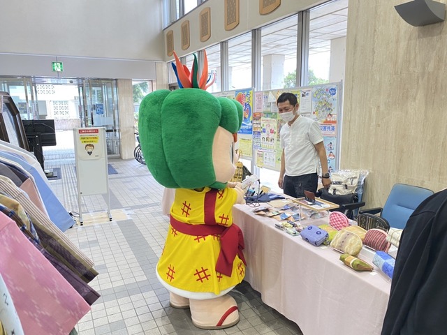 琉球絣の展示販売会の画像2