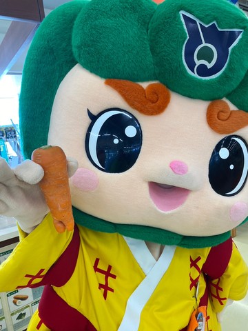 くがに市場の町特産品フェアに行ったルンの画像5