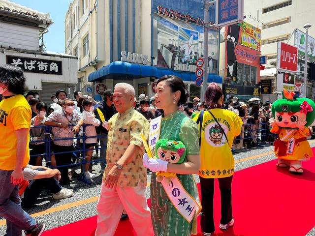 沖縄国際映画祭でレッドカーペット歩いてきたルンの画像3