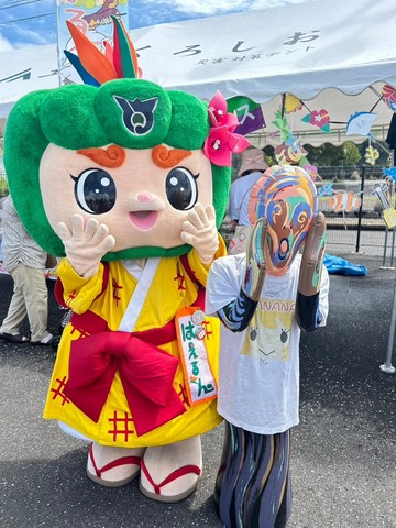 会場にいたムンクの画像