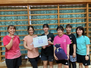 R5 女子バドミントン２位