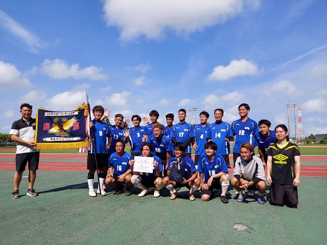 R6サッカー優勝