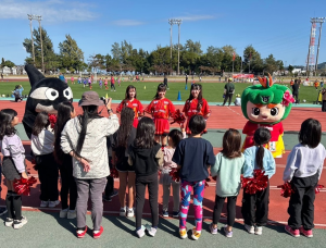 グランパスチア教室で先生みたいな立ち位置のはえるん