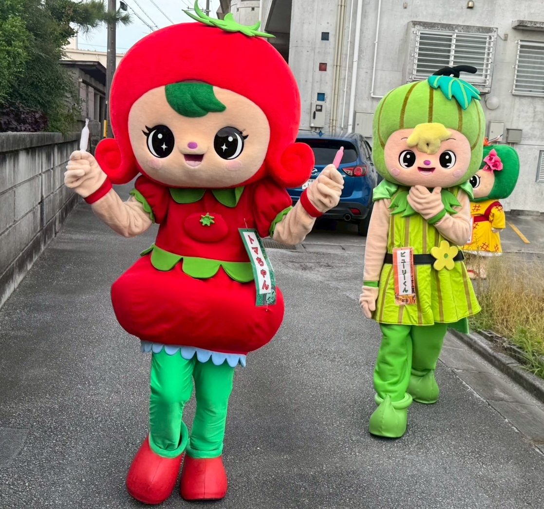 トマちゃんとびゅうりーくん登場