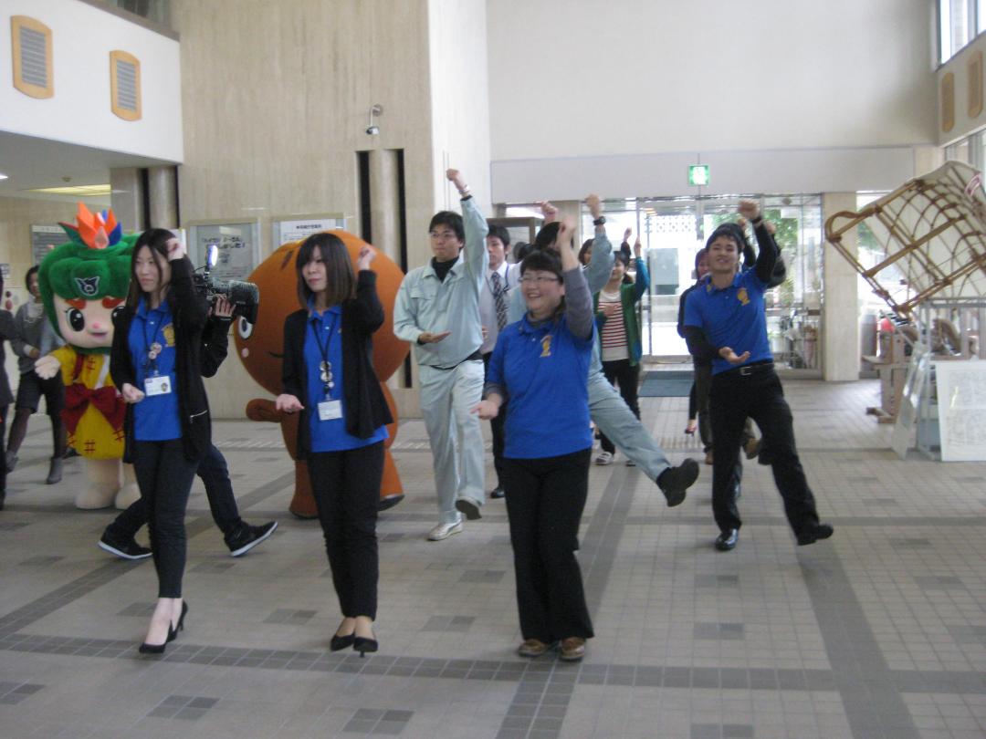 さぁたぁちゃんダンス1