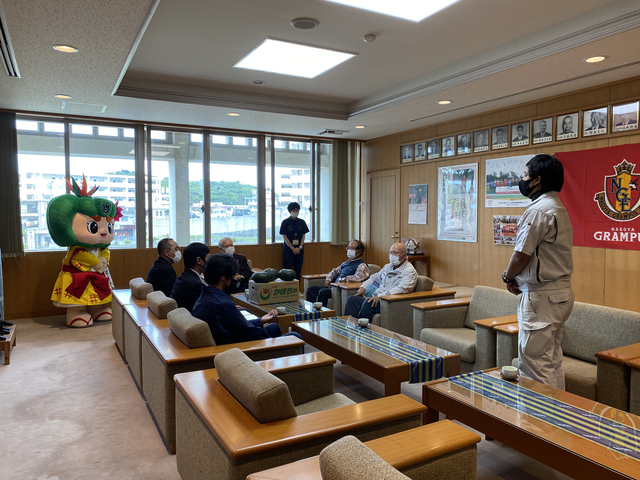 はえばるカボチャ出荷報告式に参加したルンの画像1