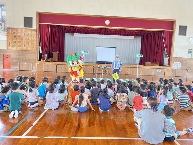 R5年度交通安全教室の画像1