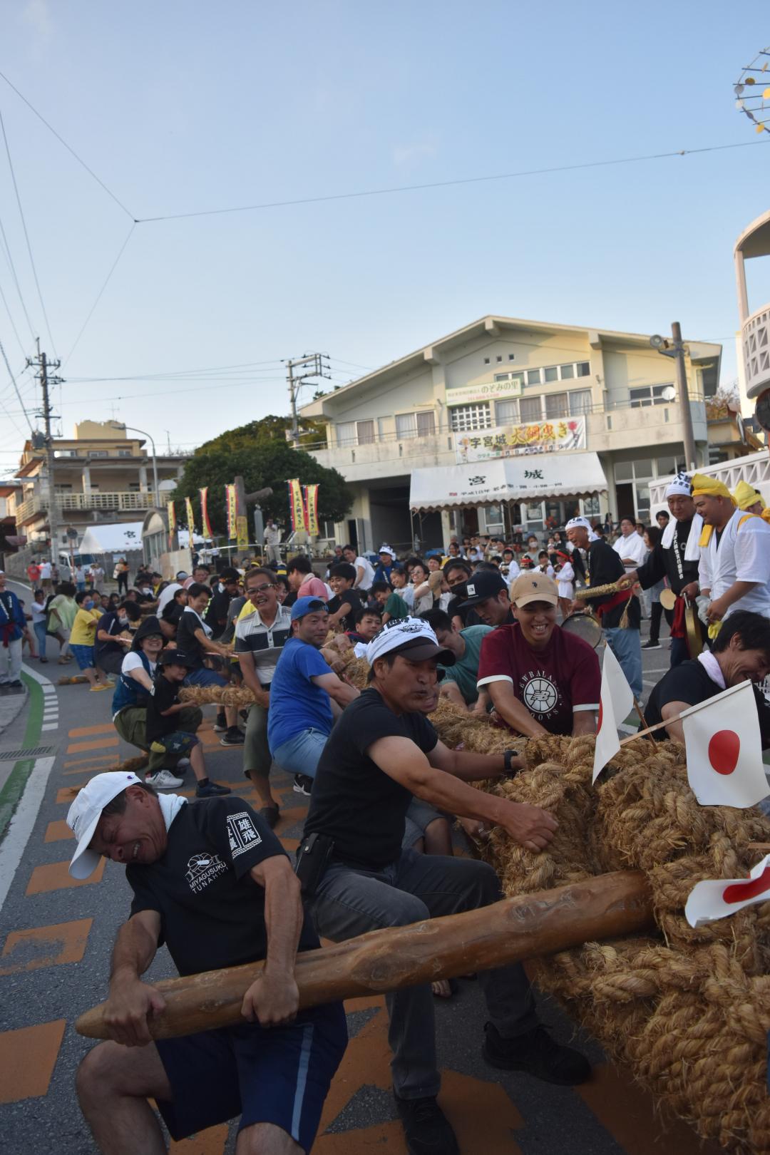 宮城綱曳き