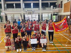 女子バレーボール優勝